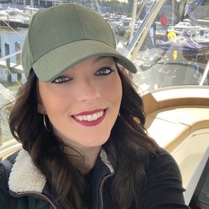 Meet your Posher, Lindsey